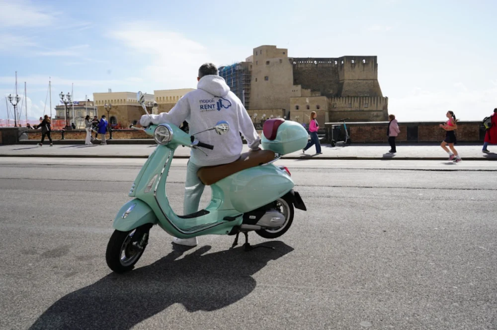 Napolirent - Rent Scooter and Car